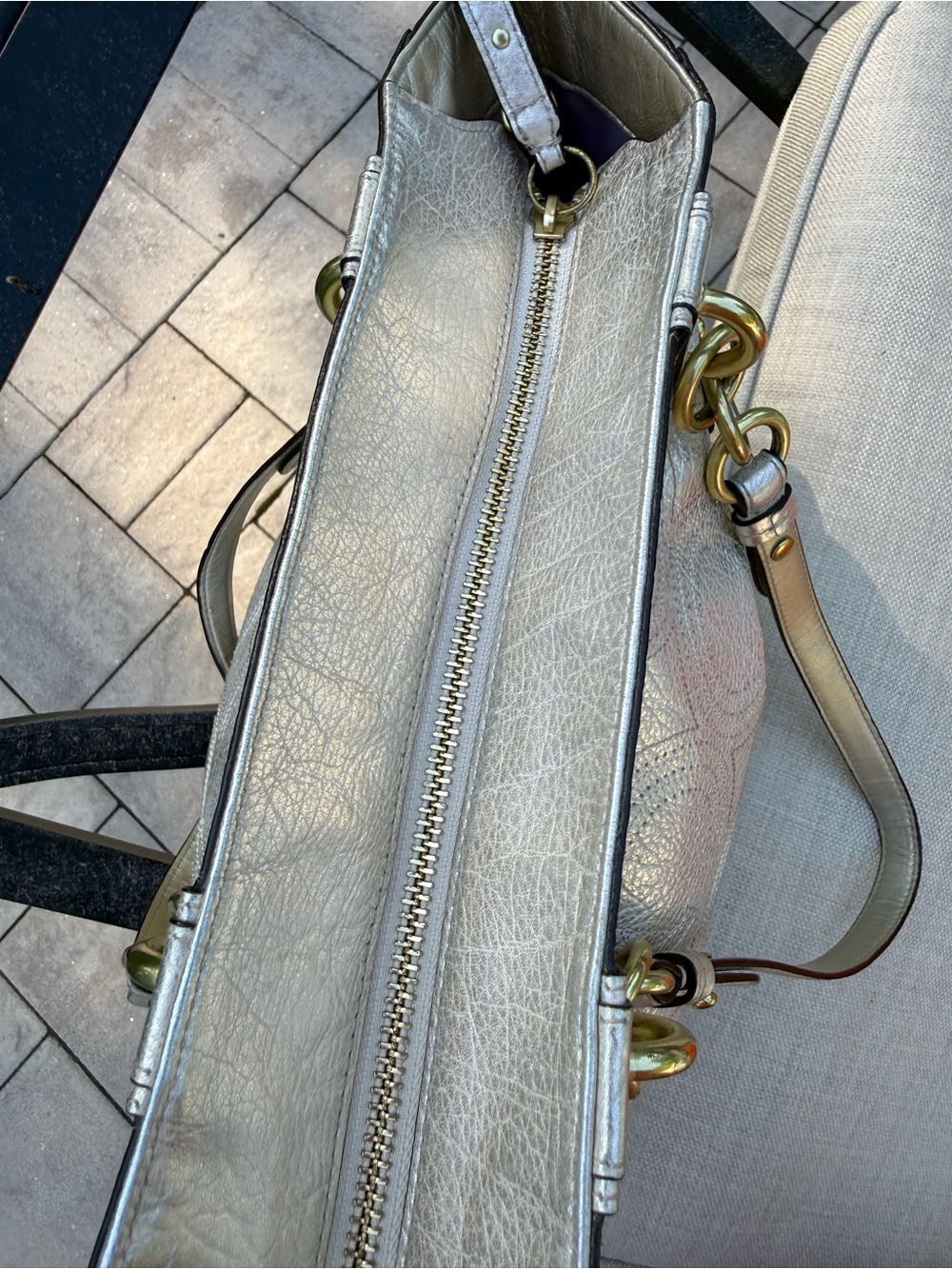 Coach op art dot Metallic leather Tote, brass Chain Hardware and drawstring - Picture 5 of 6